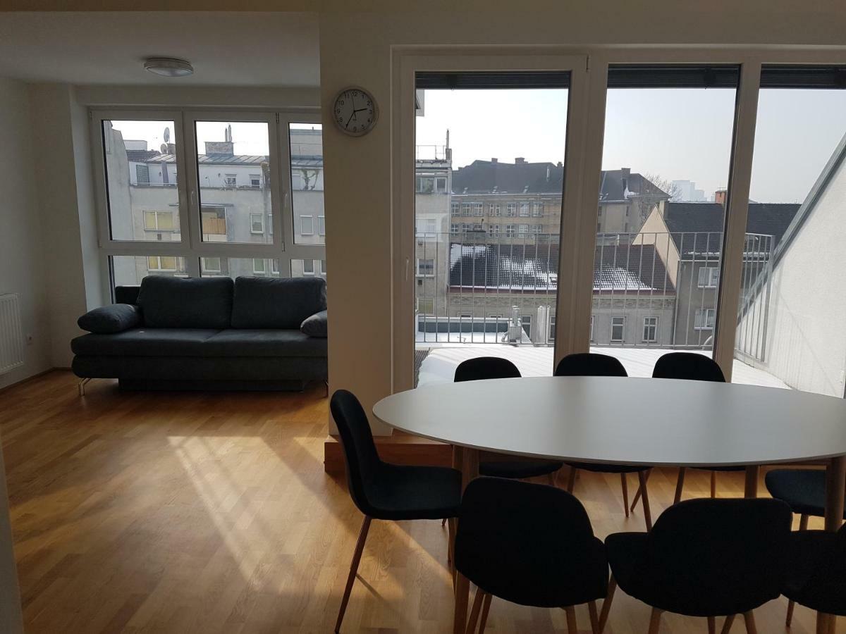 4 Beds And - Contactless Check-in Appartement *